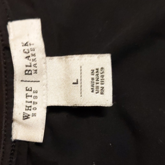 Large WHBM black t-shirt with white flowers - Picture 2 of 3